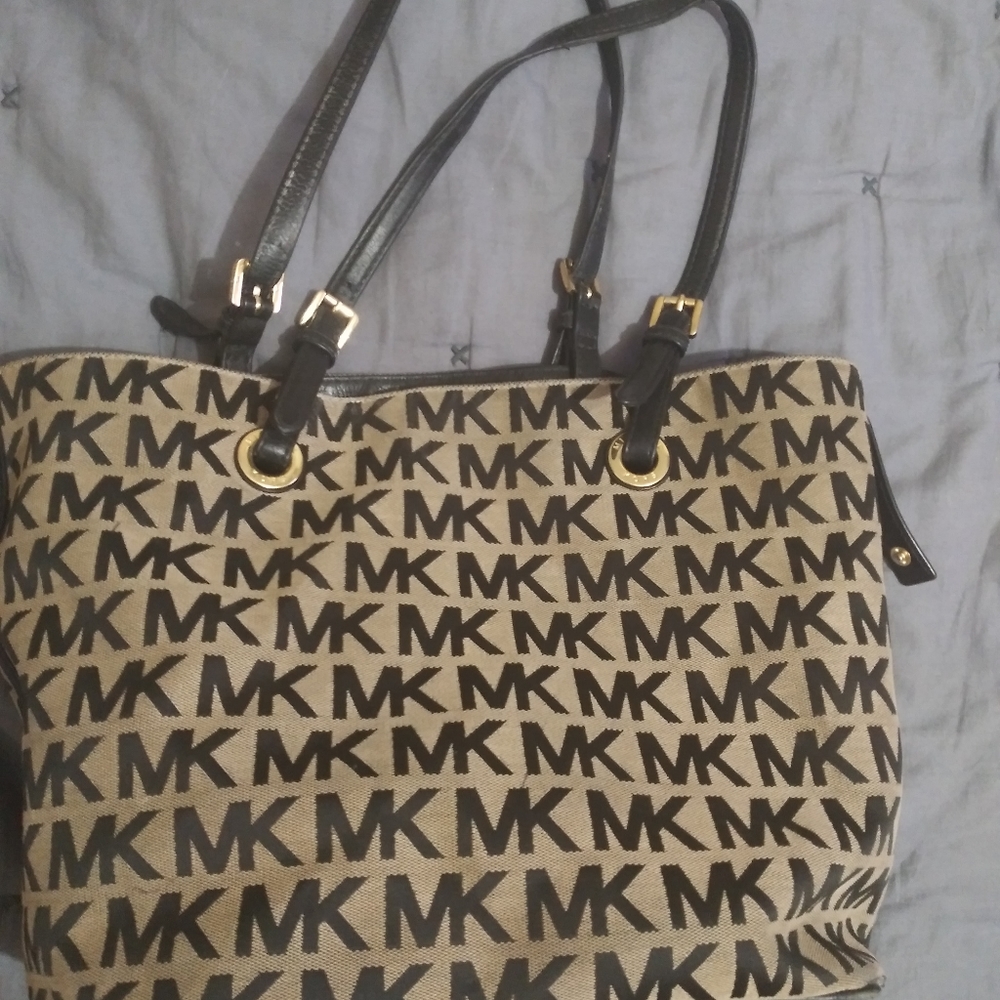 Purse - Picture 6 of 6